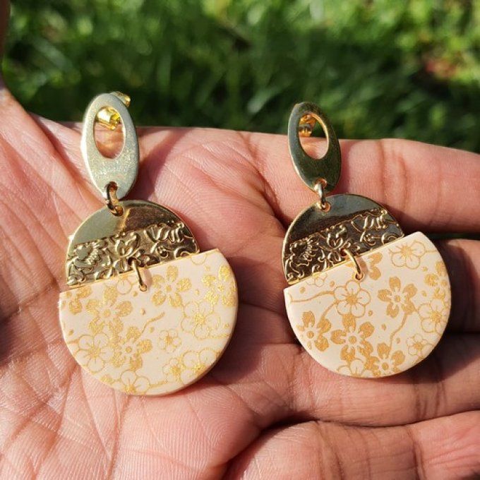 **Marianne** Boucles d'oreilles  en argile