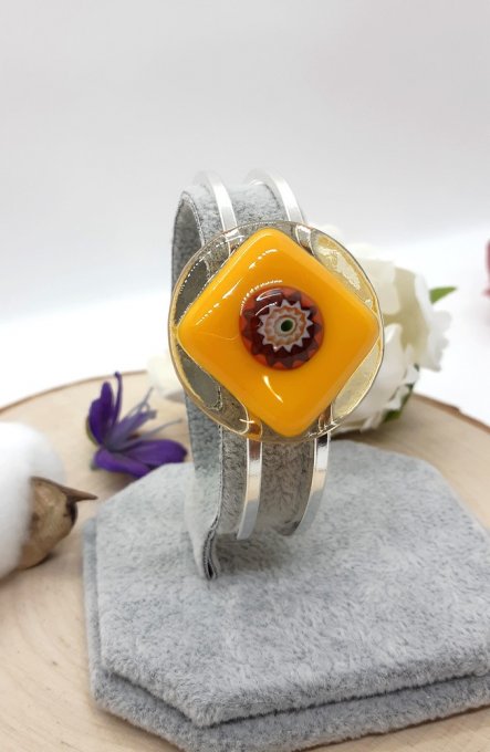 **Eglantine jaune** - Bracelet cabochon en verre de Murano et laiton argenté